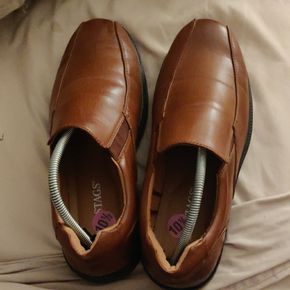 Men's dress shoes